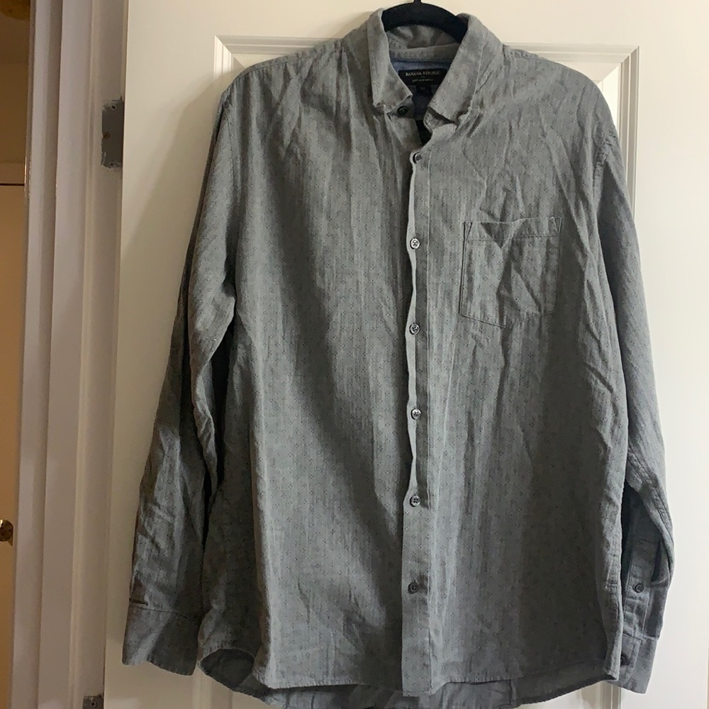 Banana Republic Soft Wash Slim Fit- XL